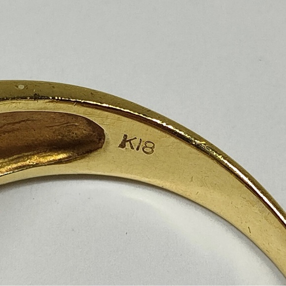 18K Solid Yellow Gold with 1.50 Natural Diamond - Picture 4 of 4